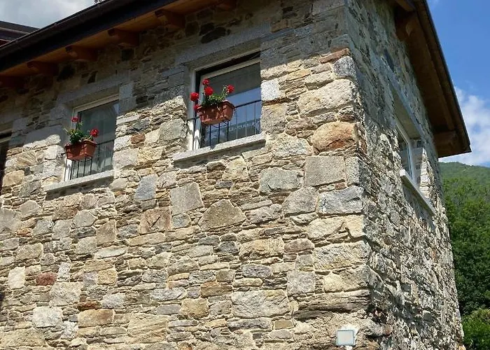 Il Riccio Di Ricciano Bed & Breakfast Casale Corte Cerro