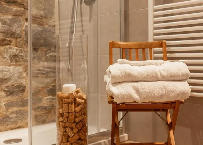 Bed & Breakfast Il Riccio Di Ricciano Casale Corte Cerro
