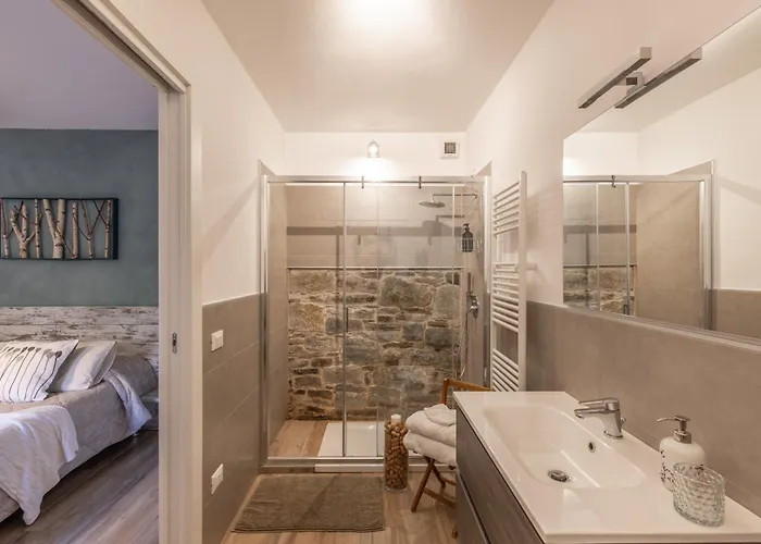Il Riccio Di Ricciano Bed & Breakfast Casale Corte Cerro