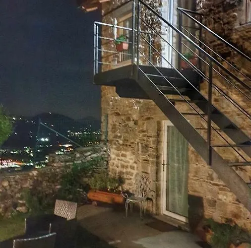 Il Riccio Di Ricciano Bed & Breakfast Casale Corte Cerro